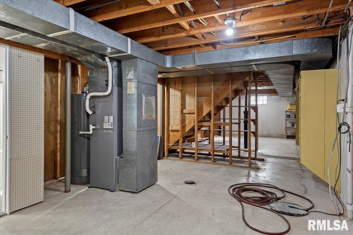 2116 Trowbridge Road Springfield, IL 62703 - Photo 33 of 42