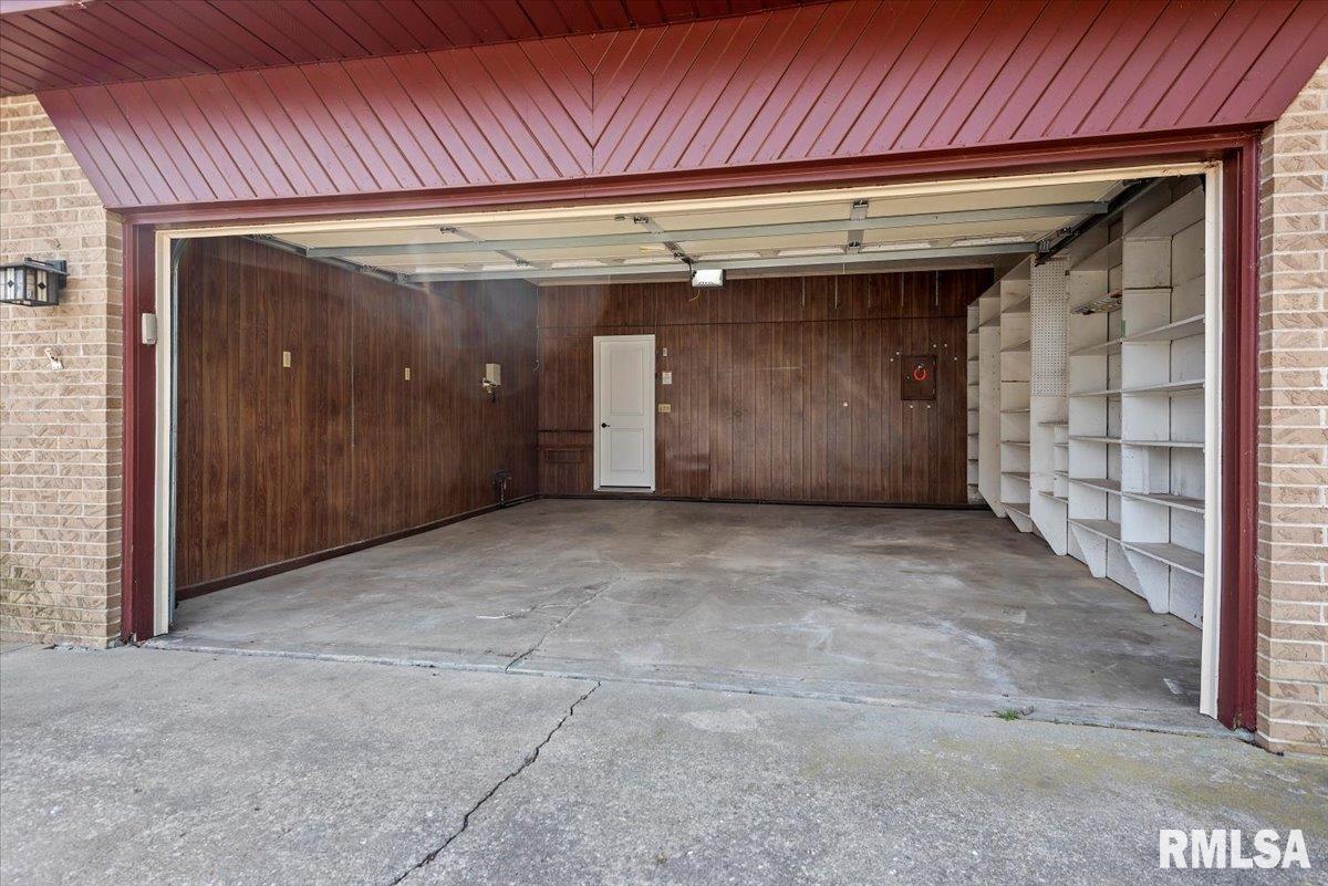 2116 Trowbridge Road Springfield, IL 62703 - Photo 36 of 42