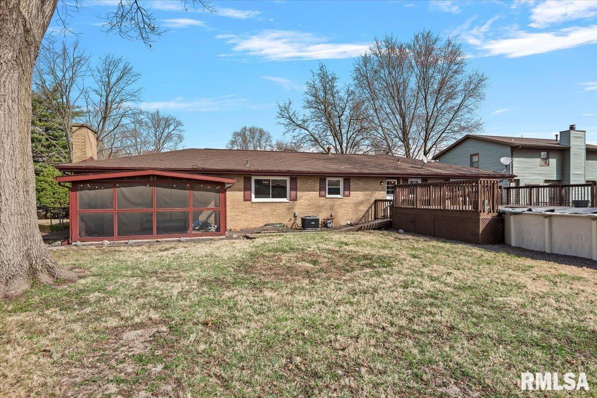 2116 Trowbridge Road Springfield, IL 62703 - Photo 38 of 42