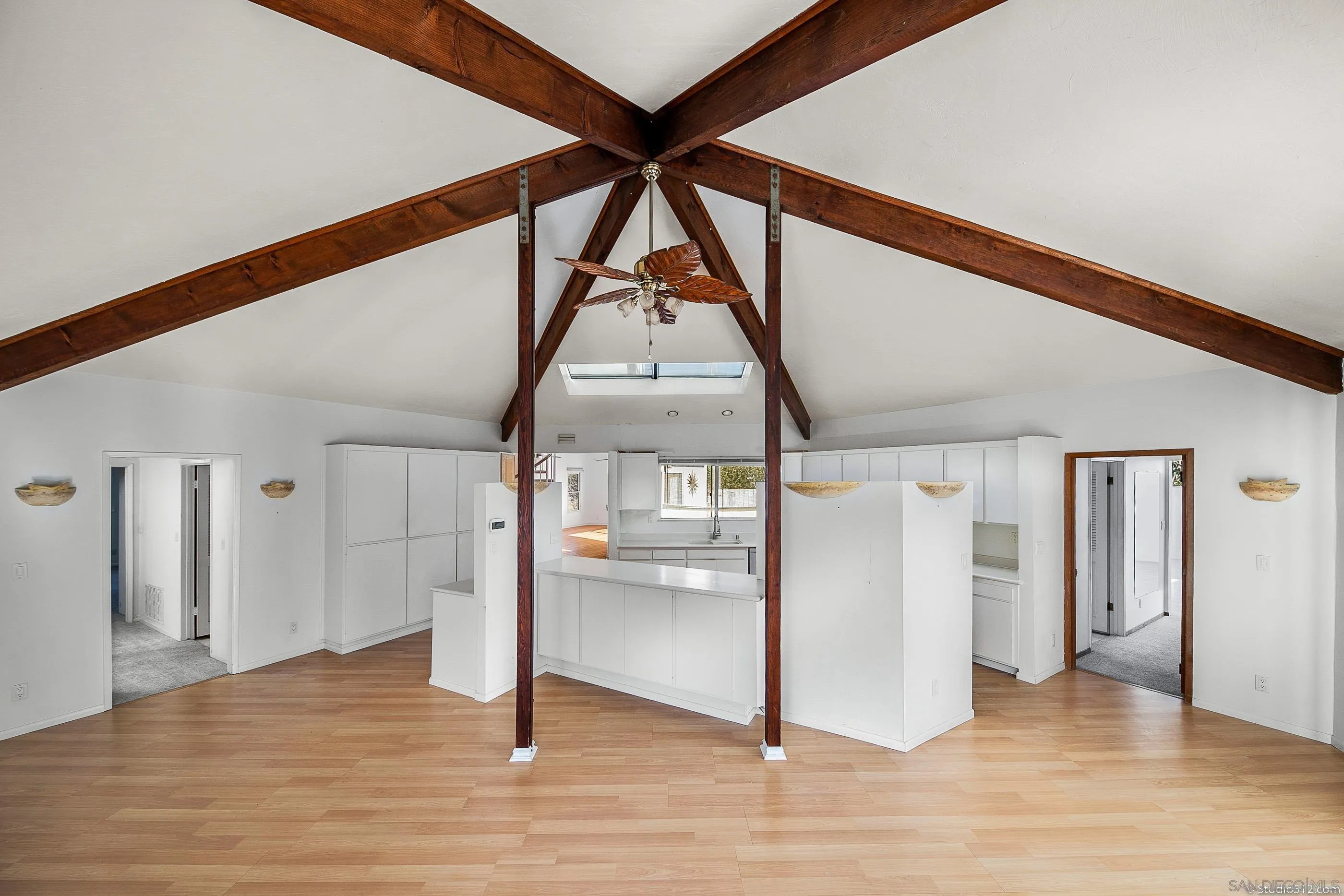 1112 Oceanic Drive Encinitas, CA 92024 - Photo 12 of 32 a view of entryway and hall with wooden floor