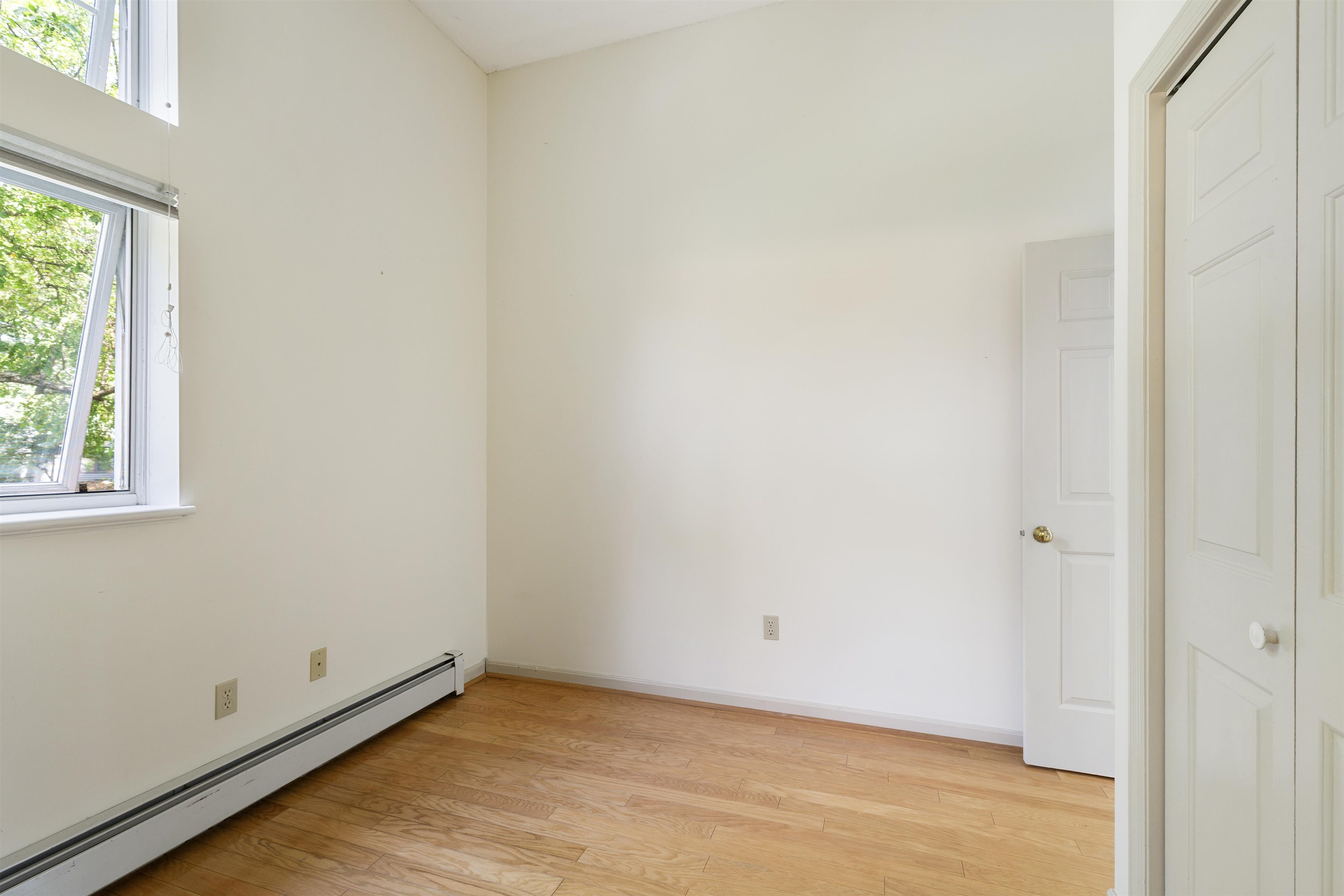 16 Hemlock Ridge Drive, Unit 204 Hartford, VT 05001 - Photo 12 of 19
