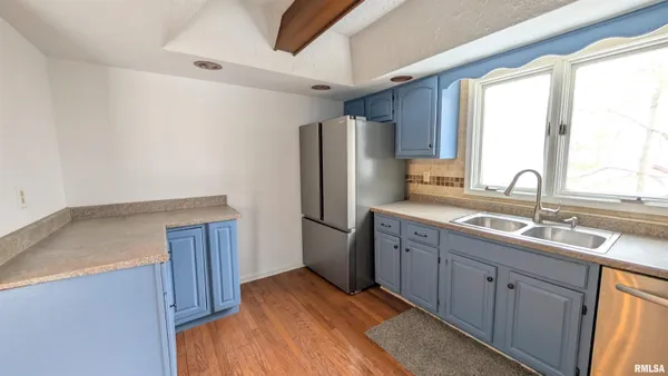 $239,900 | 1919 Sierra Court, Pekin, IL 61554