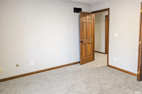 $239,900 | 1919 Sierra Court, Pekin, IL 61554