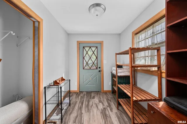 $88,000 | 242 South State Avenue, Hampton, IL 61256