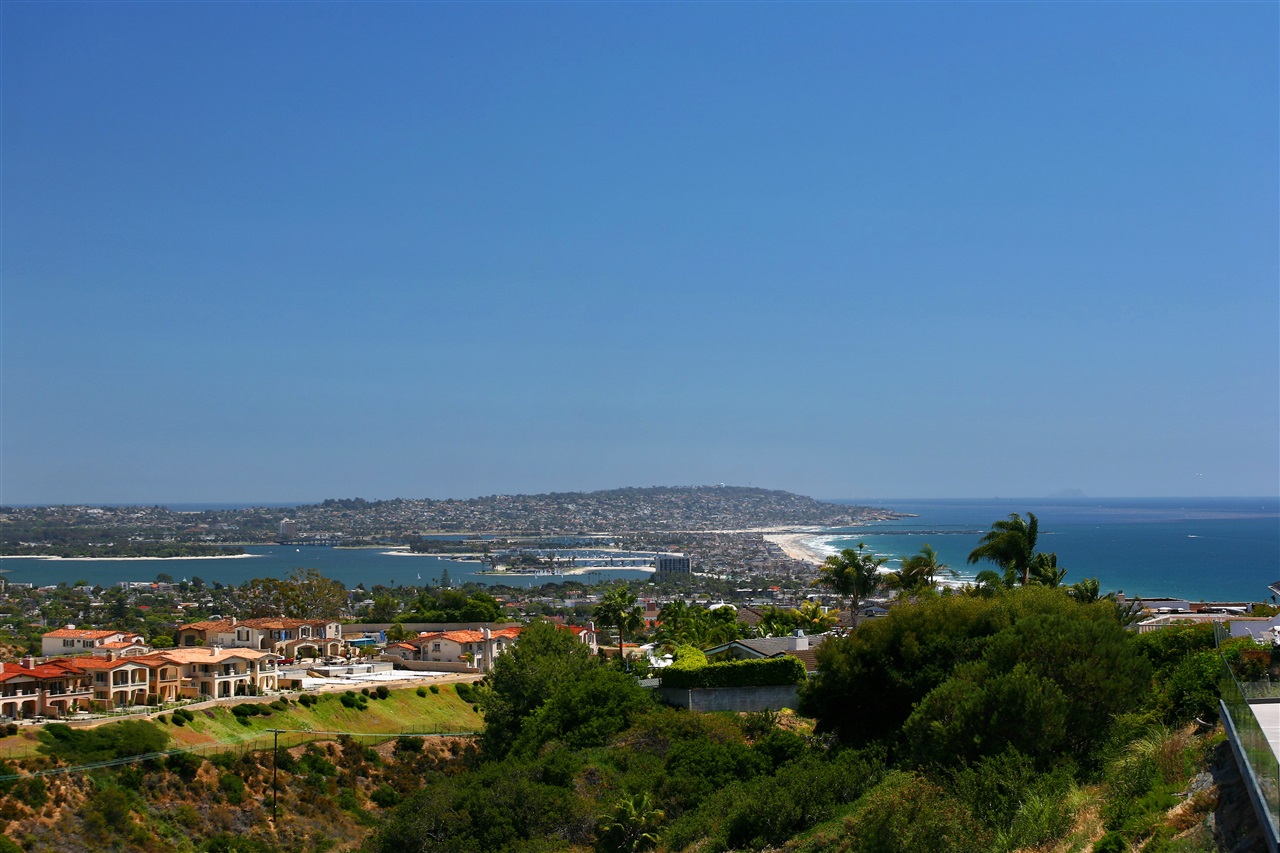 5695 Rutgers Road La Jolla, CA 92037 - Photo 2 of 25