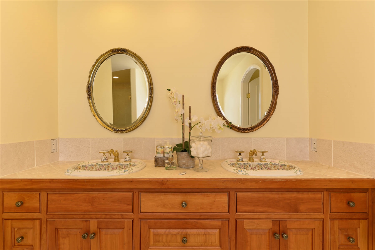 5695 Rutgers Road La Jolla, CA 92037 - Photo 12 of 25