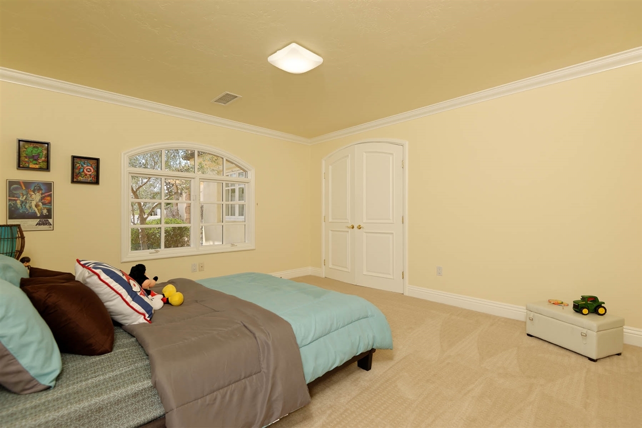 5695 Rutgers Road La Jolla, CA 92037 - Photo 16 of 25