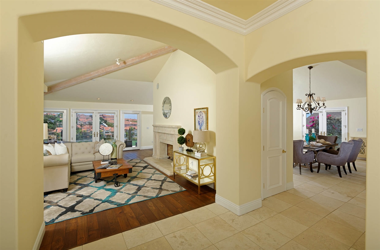 5695 Rutgers Road La Jolla, CA 92037 - Photo 4 of 25