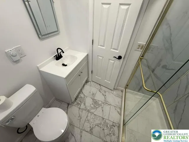 $230,000 | 25 West Grove Street, Nanticoke, PA 18634