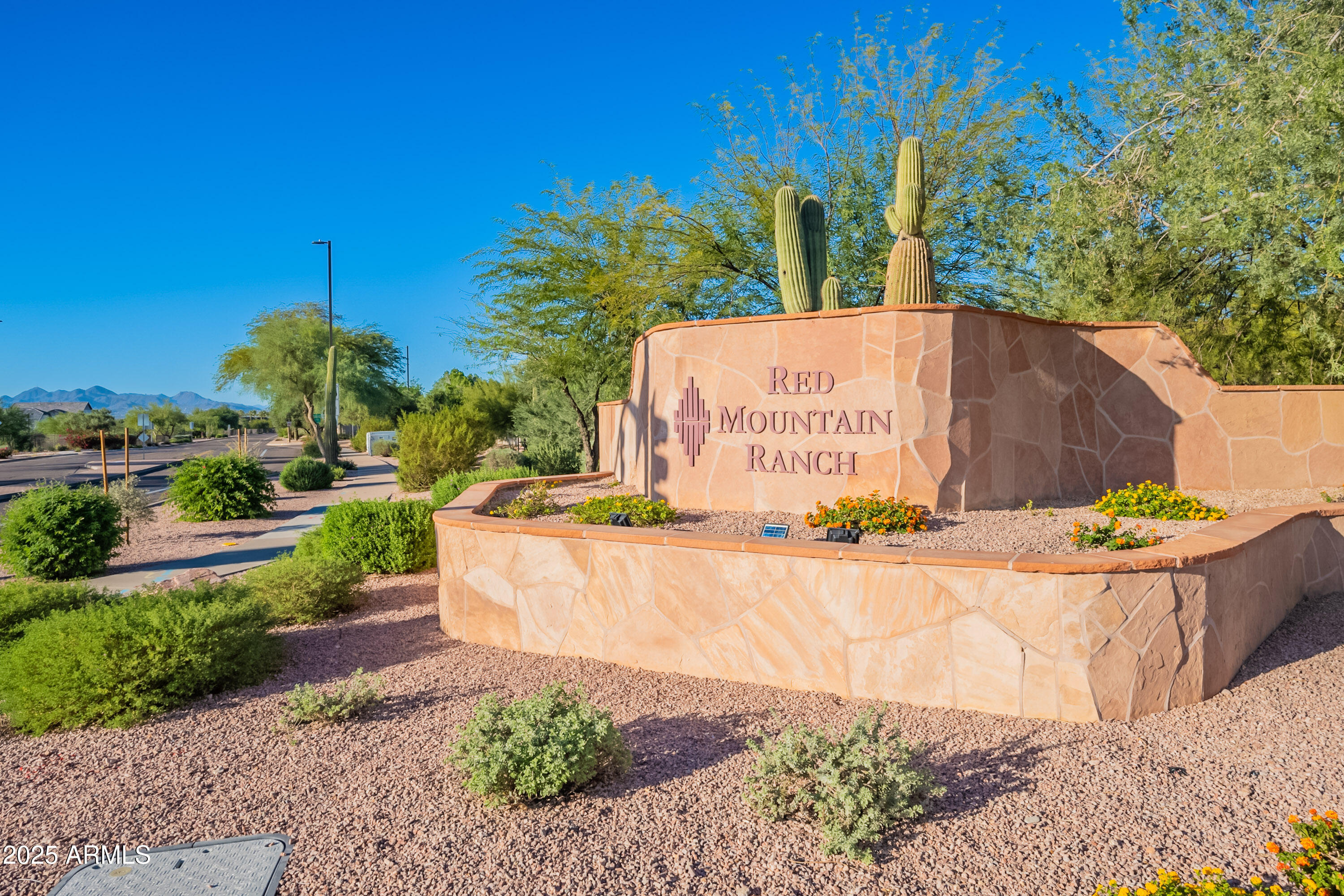 6334 East Viewmont Drive, Unit 29 Mesa, AZ 85215 - Photo 43 of 47 a sign on the side of the road
