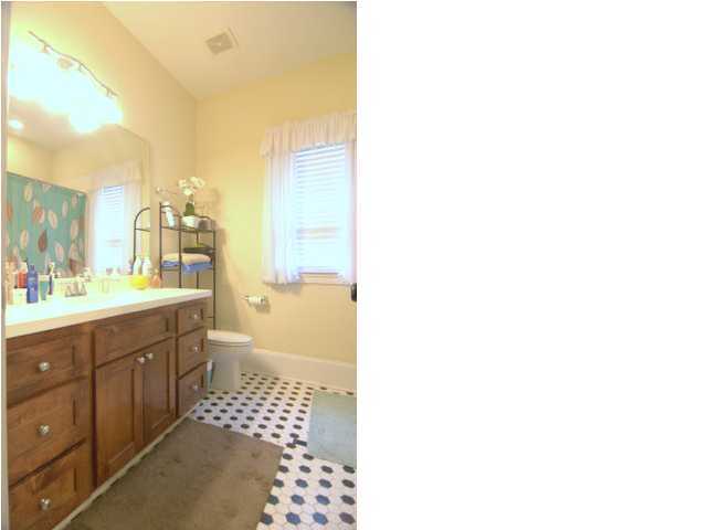 106 Spring Street, Unit B Charleston, SC 29403 - Photo 3 of 4 Additional Photo