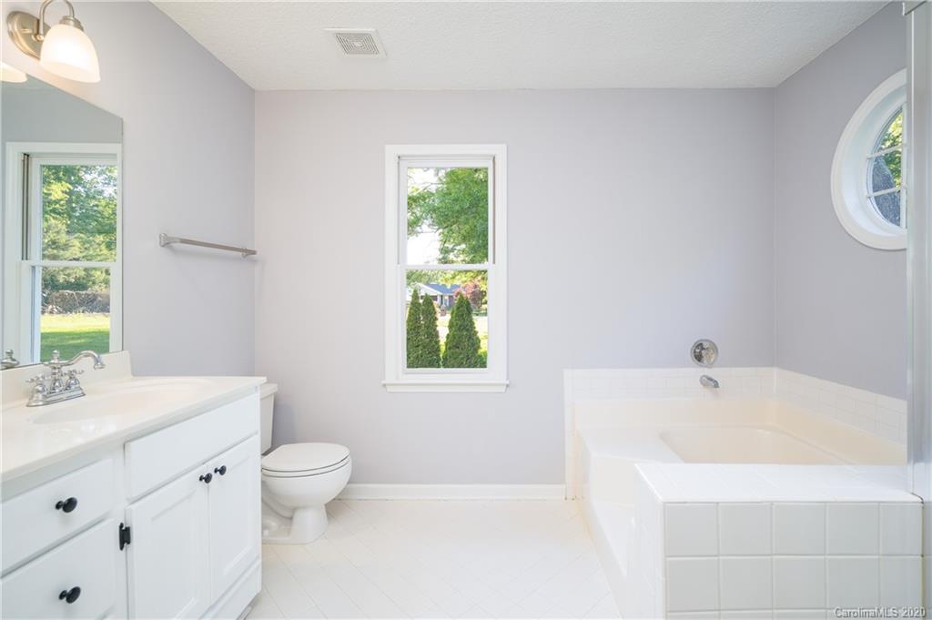 8535 Graham Road Denver, NC 28037 - Photo 25 of 39 Gallery Image 25