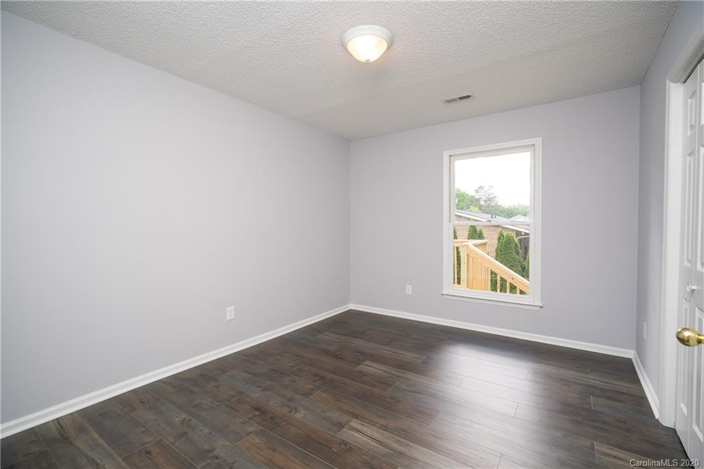 8535 Graham Road Denver, NC 28037 - Photo 28 of 39 Gallery Image 28