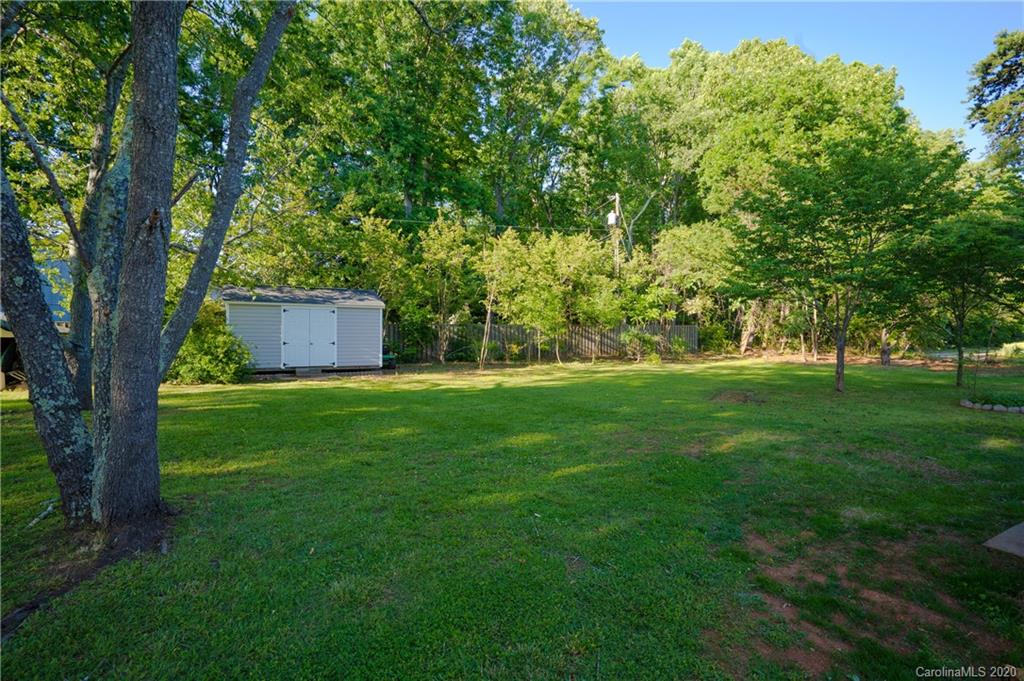 8535 Graham Road Denver, NC 28037 - Photo 33 of 39 Gallery Image 33