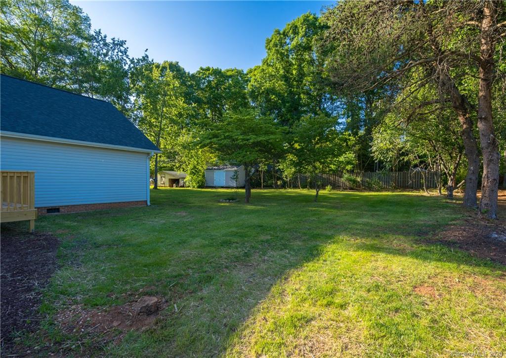 8535 Graham Road Denver, NC 28037 - Photo 34 of 39 Gallery Image 34
