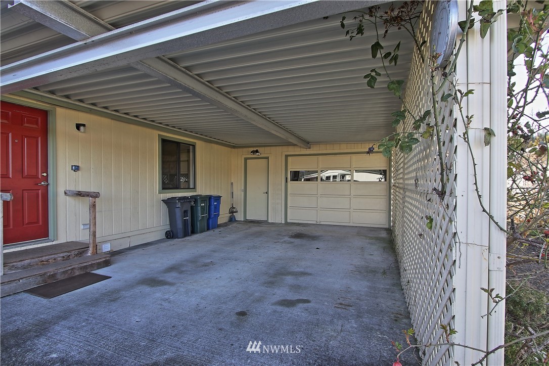 12 Holly Road Shelton, WA 98584 - Photo 3 of 21 Gallery Image 3