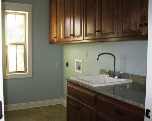 28190 State Highway 181 Daphne, AL 36526 - Photo 7 of 9 WASH ROOM