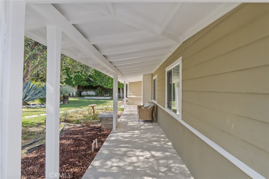768 Ridgeside Drive Monrovia, CA 91016 - Photo 11 of 53