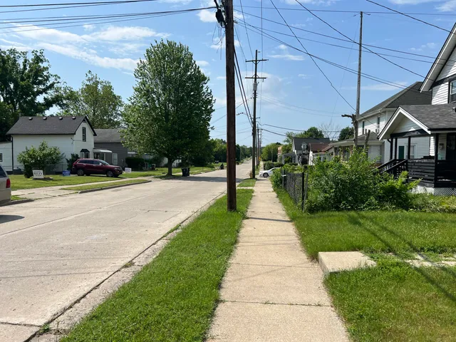 $74,999 | 44 Lake Street, Pontiac, MI 48341