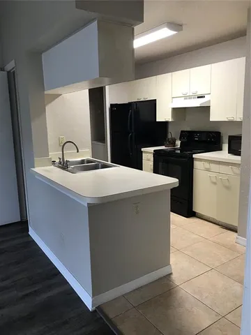 $1,250 | 2550 North Alafaya Trail, Unit 1207, Orlando, FL 32826