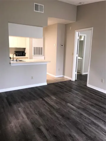 $1,250 | 2550 North Alafaya Trail, Unit 1207, Orlando, FL 32826