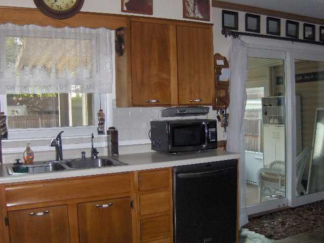 1709 South Andrews Road Yorktown, IN 47396 - Photo 12 of 30 Gallery Image 12