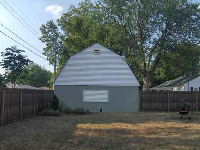 1709 South Andrews Road Yorktown, IN 47396 - Photo 28 of 30 Gallery Image 28