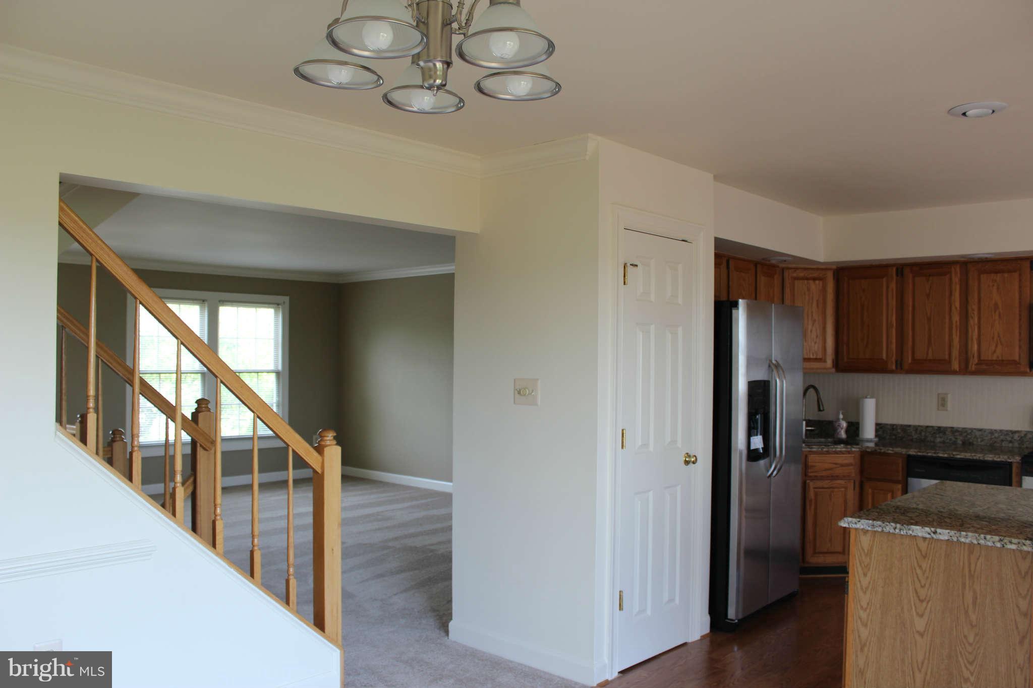 5554 Rivendell Place Frederick, MD 21703 - Photo 5 of 27 Interior (General)