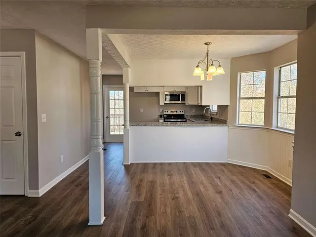 $299,900 | 7155 Hummingbird Lane, Winston, GA 30187