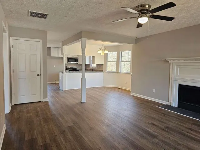 $299,900 | 7155 Hummingbird Lane, Winston, GA 30187