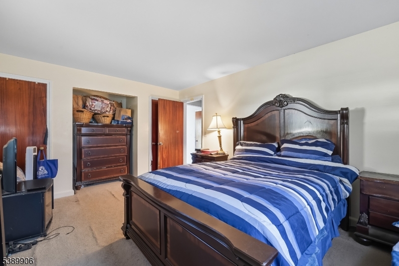 34 Fitzrandolph Road West Orange, NJ 07052 - Photo 15 of 17