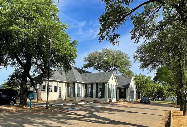 $2,650 | 12002 Biloxi Drive, Frisco, TX 75035