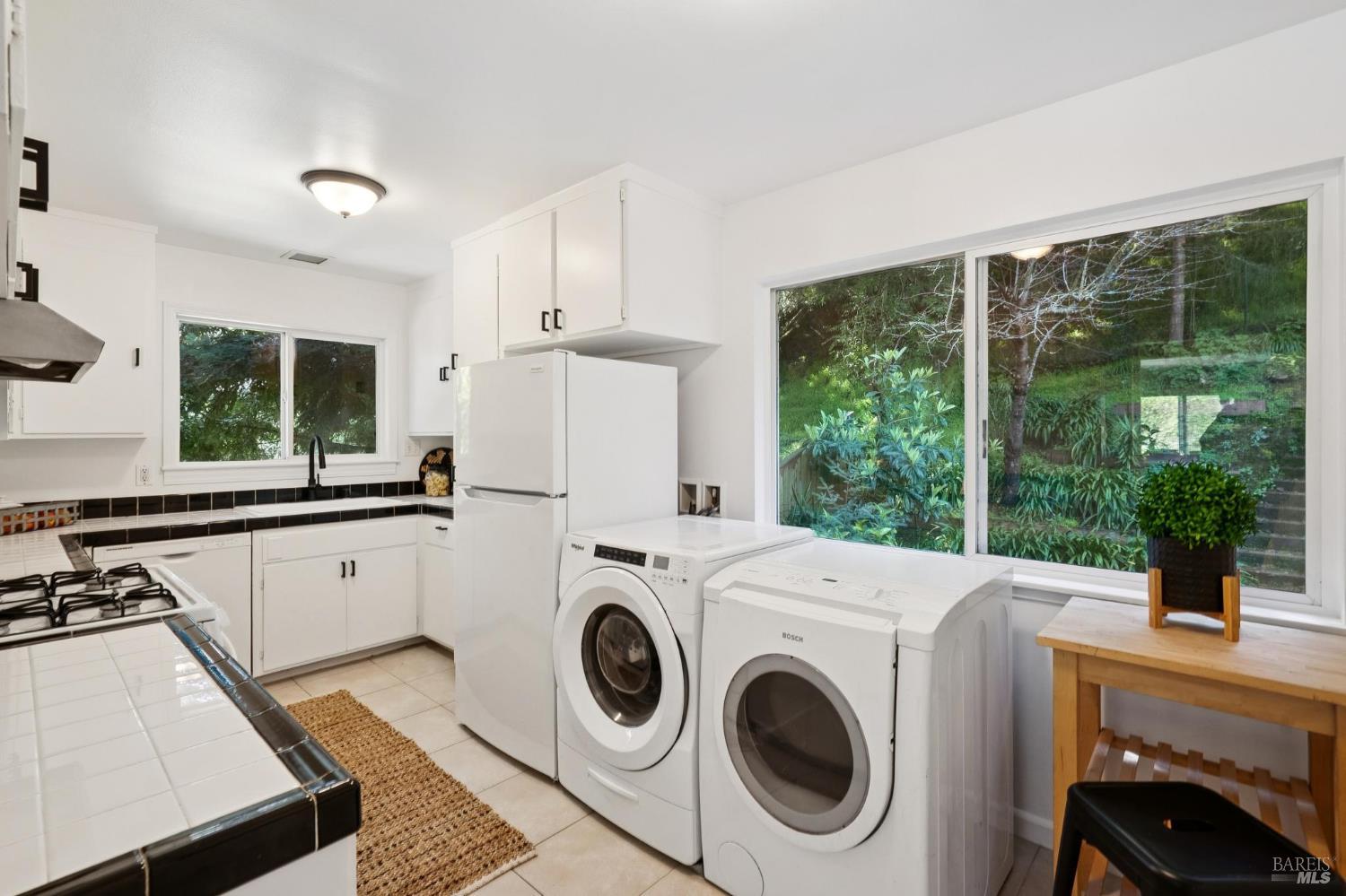 1851 Fifth Avenue San Rafael, CA 94901 - Photo 14 of 26