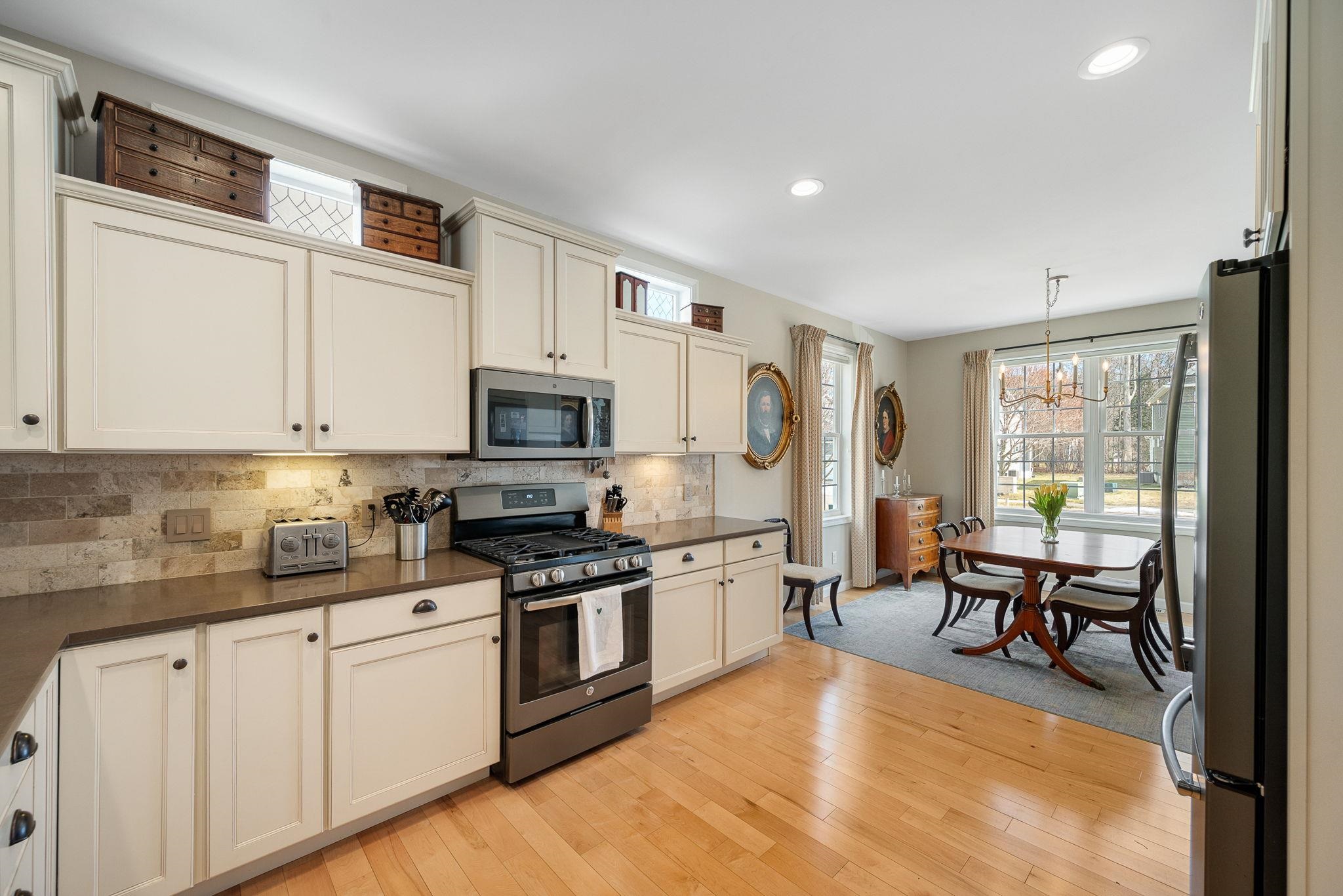 49 Waterlefe Way, Unit 10 Colchester, VT 05446 - Photo 11 of 56