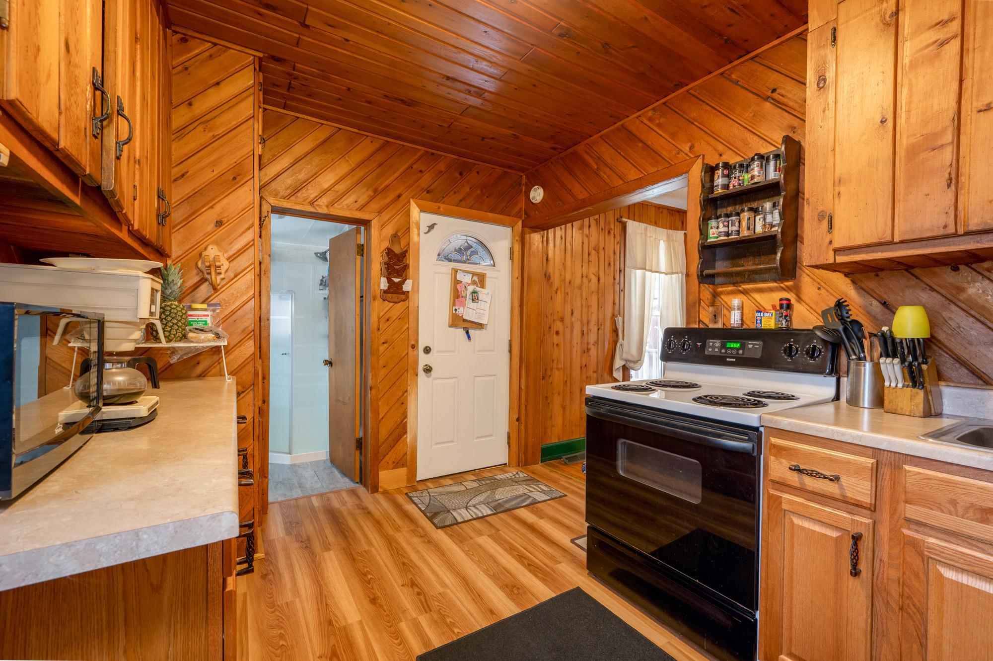 100 Bawden Street Marble, MN 55764 - Photo 5 of 21