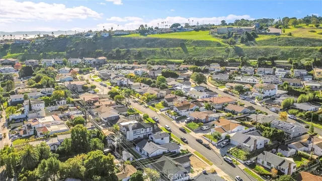 $1,140,000 | 1218 South Wycliff Avenue, San Pedro, CA 90732