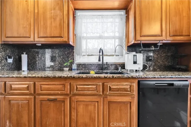 $1,140,000 | 1218 South Wycliff Avenue, San Pedro, CA 90732