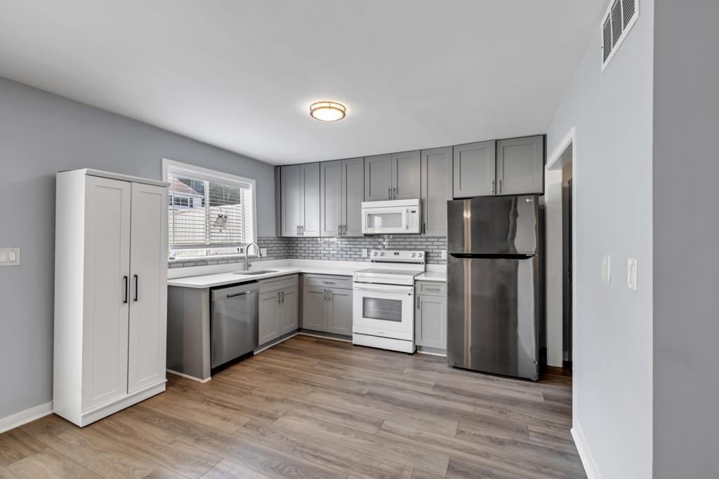 7307 Cardigan Circle Sandy Springs, GA 30328 - Photo 25 of 31