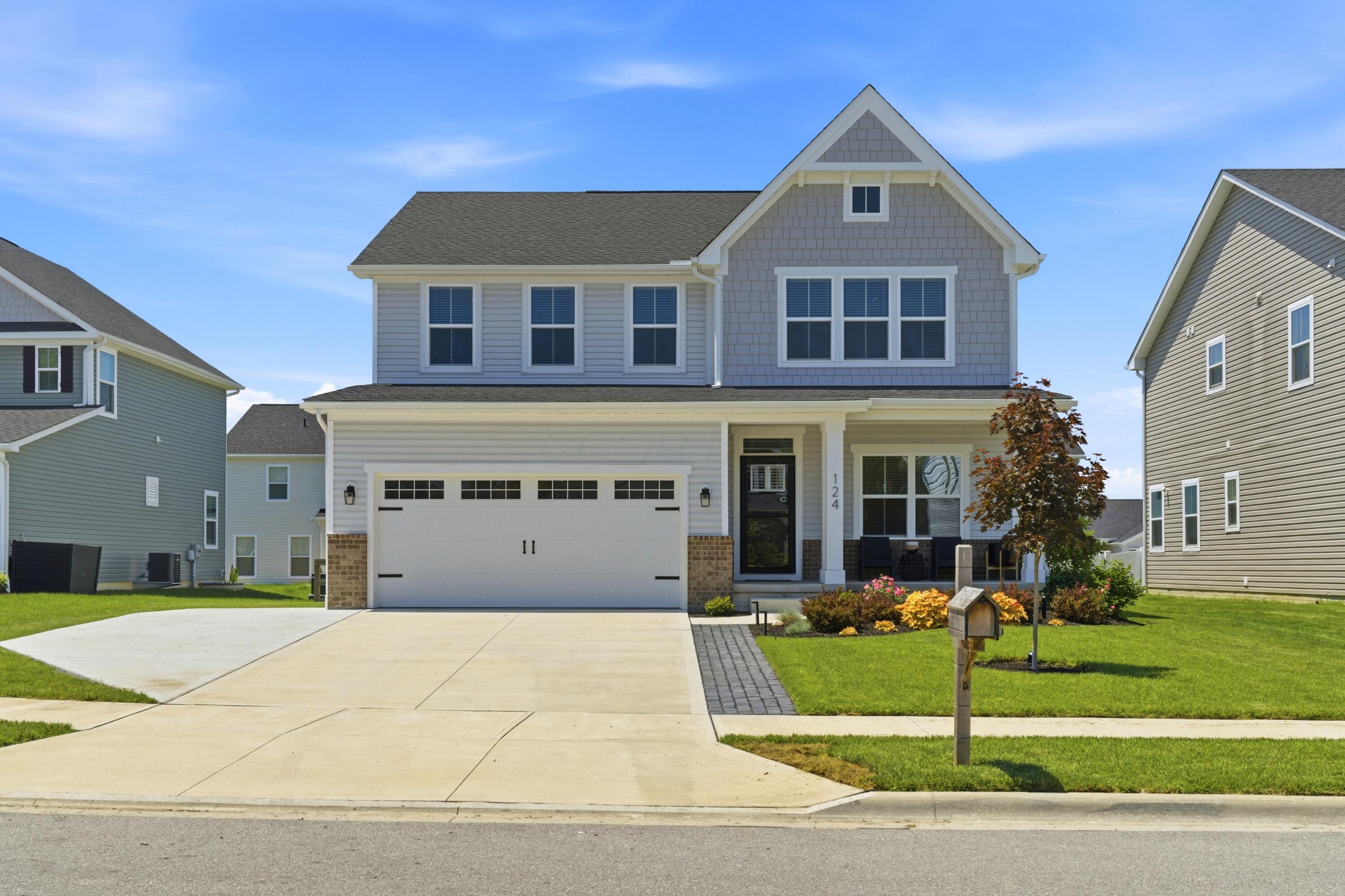 124 Steeplechase Street Delaware, OH 43015 - Photo 2 of 64 Front Exterior