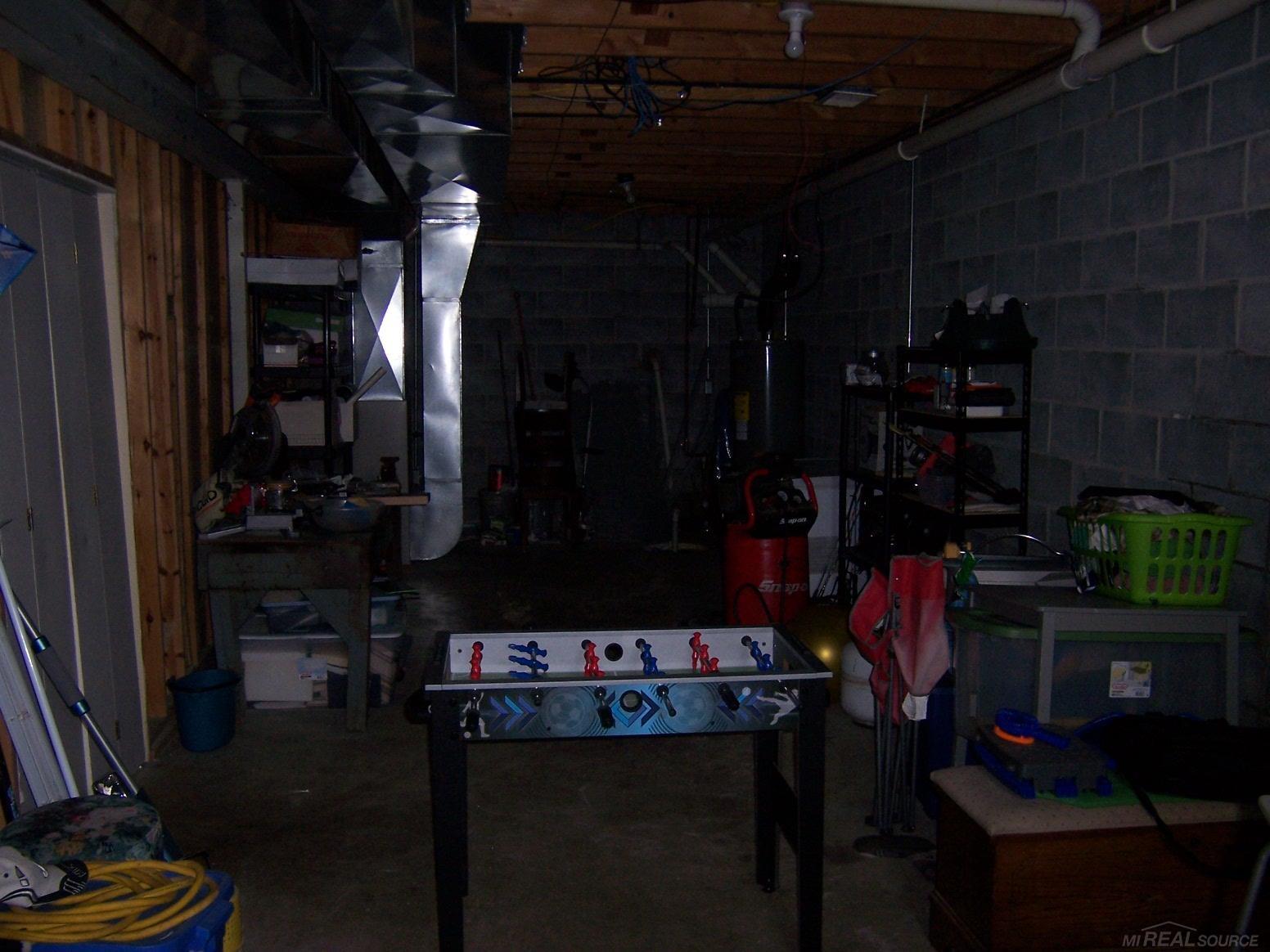 7178 Rich Road Fostoria, MI 48435 - Photo 3 of 22 50174039-630c77fe-0c50-42e7-937e-c54e23235d86.JPG
