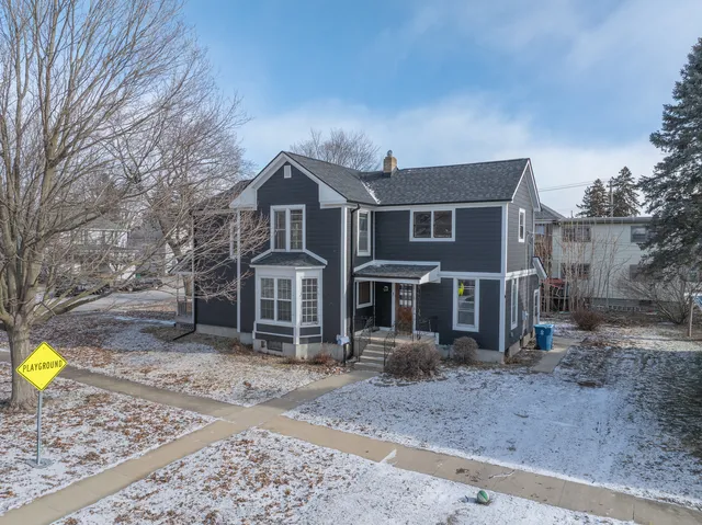 $199,000 | 709 Pennsylvania Avenue, Mendota, IL 61342