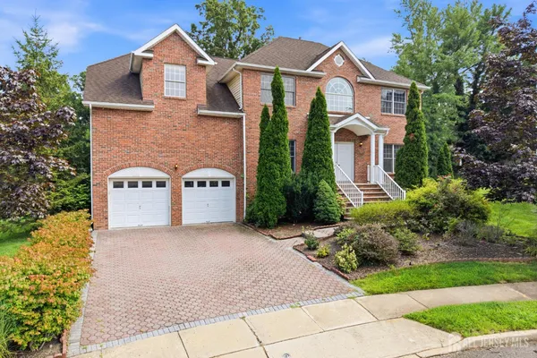 $5,500 | 33 Melbloum Lane, Edison, NJ 08837