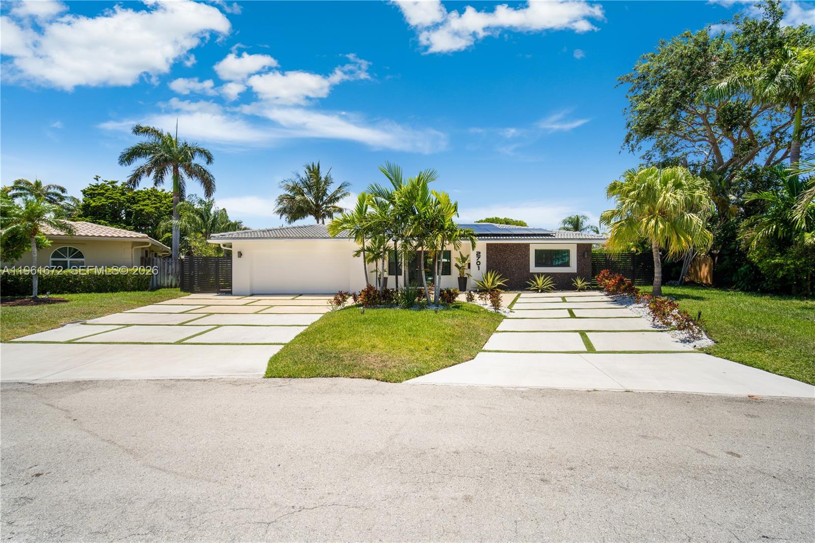 2701 Northeast 52nd Street Lighthouse Point, FL 33064 - Photo 48 of 57