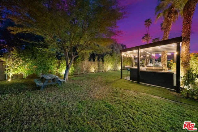 $4,900 | 2660 North Farrell Drive, Palm Springs, CA 92262