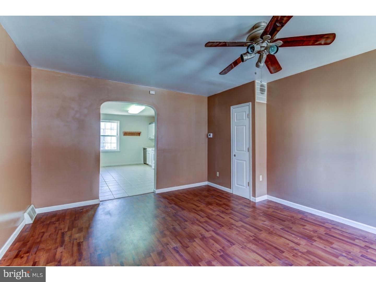 103 Middlesex Street Gloucester City, NJ 08030 - Photo 3 of 6