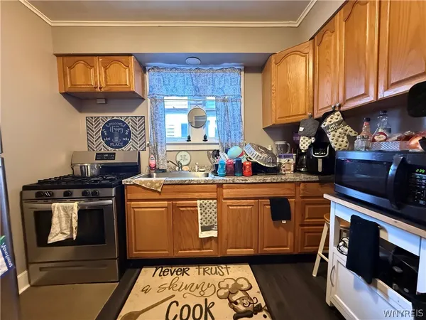 $179,900 | 124 Newfield Street, Buffalo, NY 14207