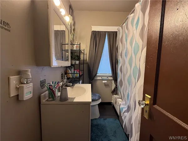 $179,900 | 124 Newfield Street, Buffalo, NY 14207