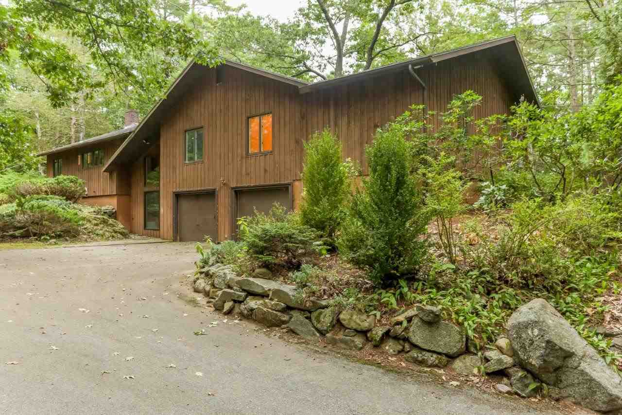31 Laurel Lane Durham, NH 03824 - Photo 1 of 40