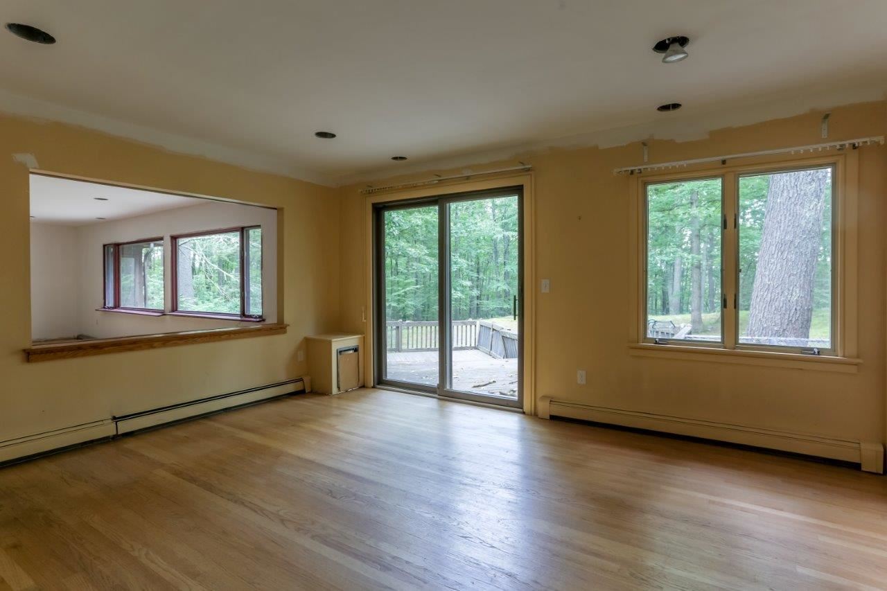 31 Laurel Lane Durham, NH 03824 - Photo 14 of 40