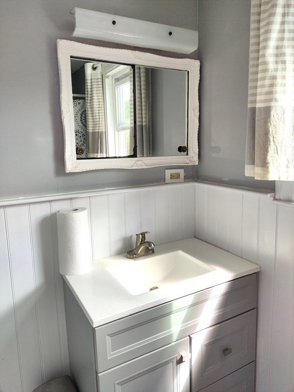 17 Harding Avenue, Unit 1 Waltham, MA 02453 - Photo 6 of 12